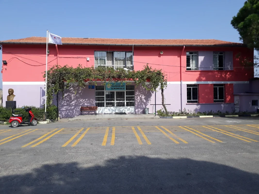 Manisa Alaşehir Yıldırım Beyazıt İlkokulu